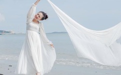 迈开腿让我看看你的草莓照片